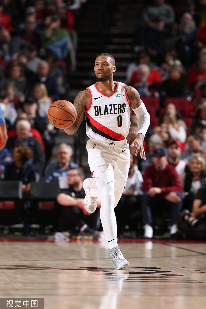 关于利拉德手感滚烫，带领俄克拉荷马城雷霆小胜川崎前锋，赛后一句话霸气侧漏的信息